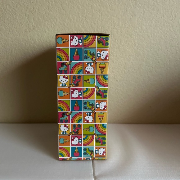 Hello Kitty Block Figure - Picture 2 of 4